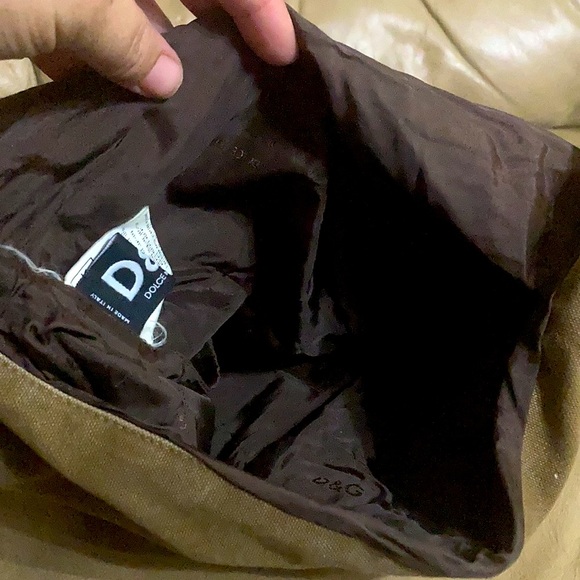 Authentic Dolce & Gabbana canvas crossbody! Excellent Condition! - Picture 8 of 9